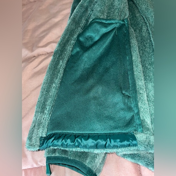 The North Face ladies jacket green - Picture 9 of 11